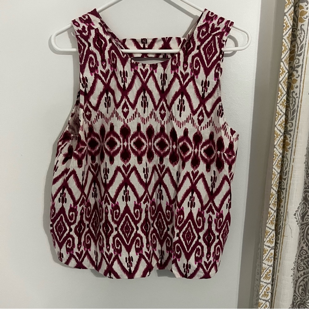 LOFT Sleeveless Patterned Top Size M Excellent Condition